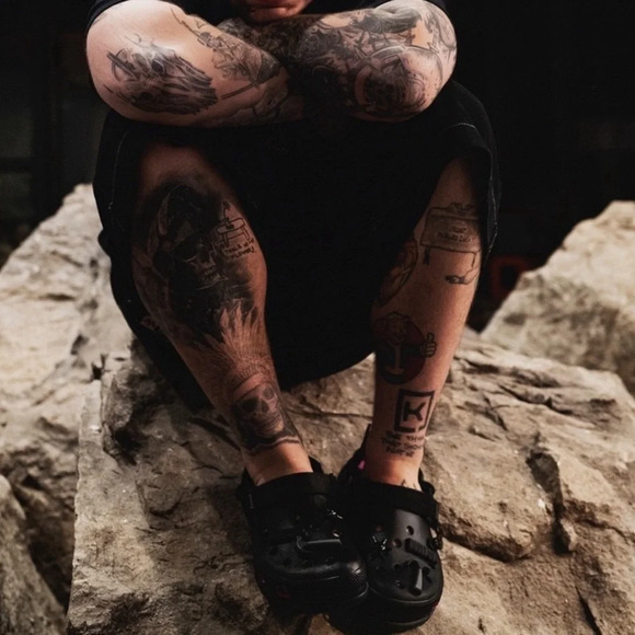 Post Malone x Crocs Duet Max Clog ll Black/Pink - Picture 11 of 11